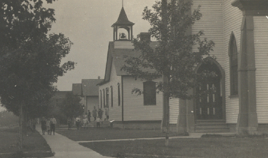 LutheranSchoolRecess532px